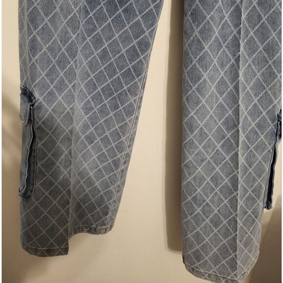 Fashion Nova Grunge Streetwear Medium Wash Long Baggy Leg Jeans, Junior 11 - Picture 5 of 9